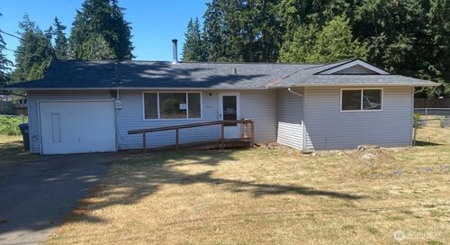 11734 Fry Ave Sw, Port Orchard, WA, 98367-7753 | Card Image