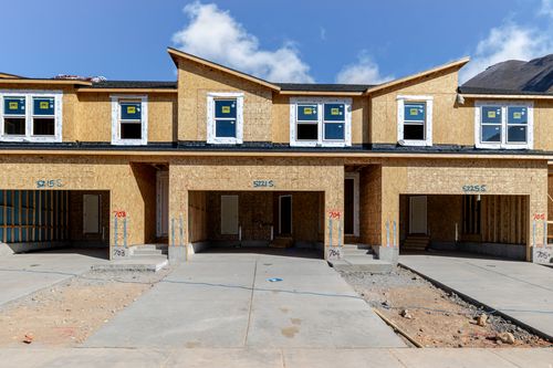 704-5221 S Acacia Dr, Mapleton, UT, 84664 | Card Image