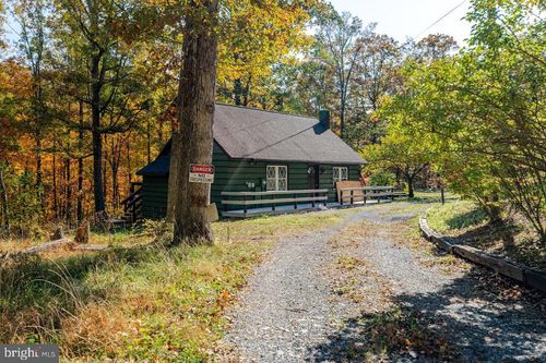 115 Risk Rd, NEW MARKET, VA, 22844-3715 | Card Image