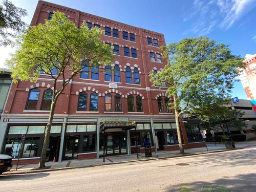 510-83 Hanover St, Manchester, NH, 03101-2216 | Card Image