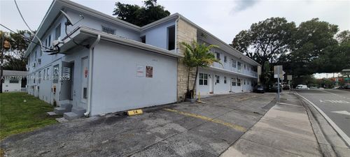 apt-18-2615 Sw 22nd Ave, Miami, FL, 33133-2361 | Card Image