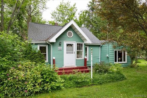 6168 Mckinley Parkway, Hamburg, NY, 14075 | Card Image