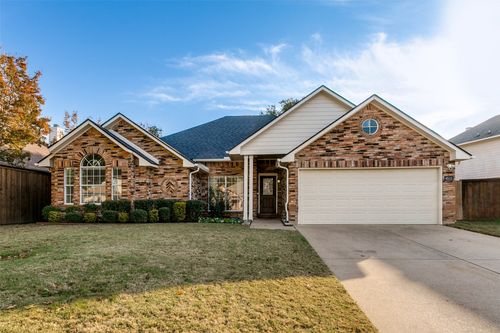 4511 Ainsworth Cir, Grapevine, TX, 76051-4458 | Card Image