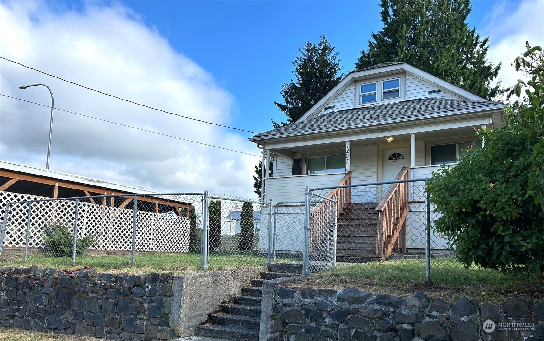 Sunrise St, Kelso, WA 98626