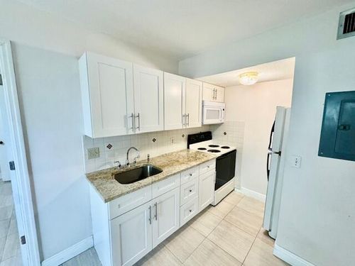 7-2074 Nw 43rd Ter, Lauderhill, FL, 33313-4314 | Card Image