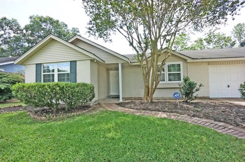 1922 Westlake Way, Houston, TX, 77084-4841 | Card Image