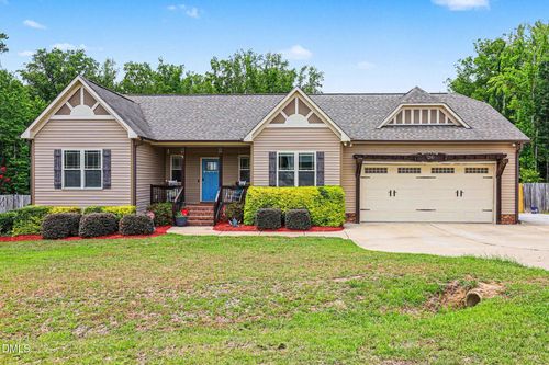 26 Stone Cove Cir, Wendell, NC, 27591-9744 | Card Image