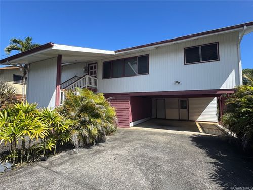 2615 Kinoole St, Hilo, HI, 96720-5744 | Card Image