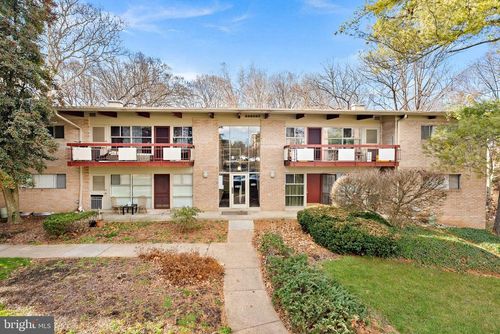 apt-102-4227 Americana Dr, ANNANDALE, VA, 22003-4707 | Card Image
