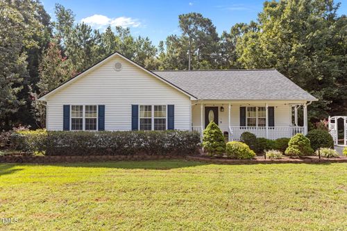 121 Wilmack Dr, Benson, NC, 27504-6005 | Card Image