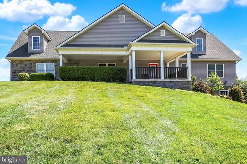 148 Edward Dr, MILLERSBURG, PA, 17061-8092 | Card Image