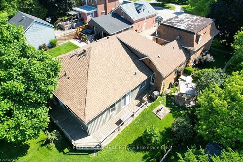 144 Yonge St S, Tara, ON, N0H2N0 | Card Image