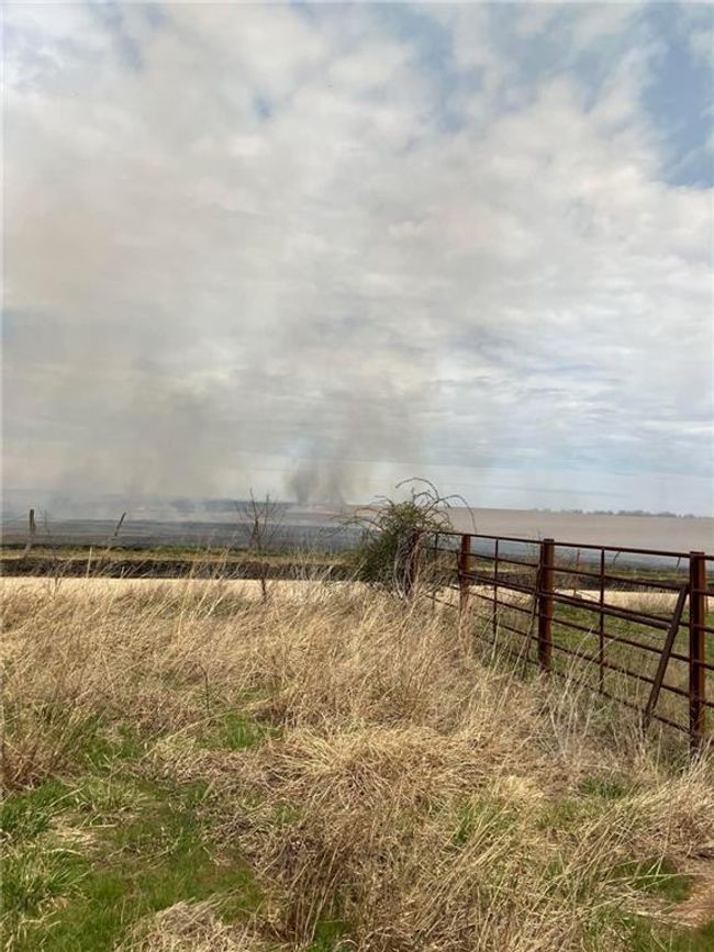View of yard with fence and a rural view | Image 14
