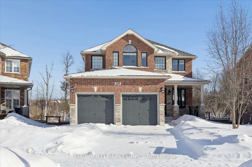 35 Marta Cres, Barrie, ON, L4N3N6 | Card Image
