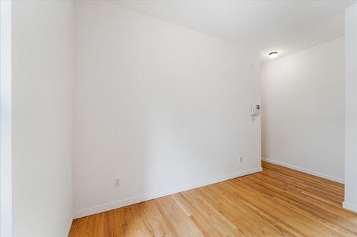 apt-3d-2137 33rd St, Astoria, NY, 11105-2374 | Card Image