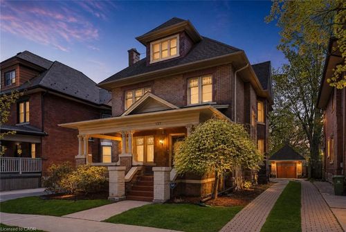 137 Sherman Ave S, Hamilton, ON, L8M2R1 | Card Image
