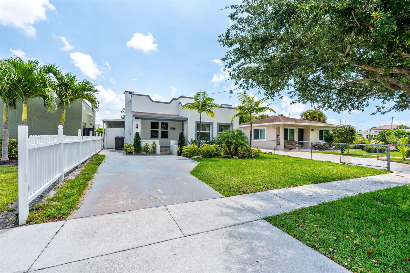 Residential in West Palm Beach 4