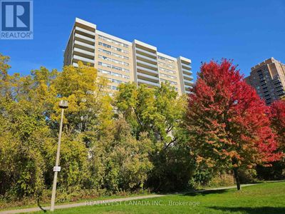 304 - 2130 Weston Rd, Condo with 2 bedrooms, 1 bathrooms and 1 parking in York ON | Image 1