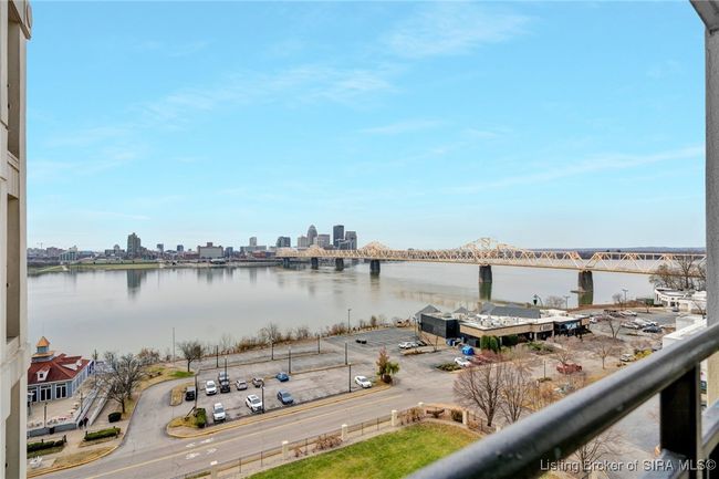 APT-908 - 1 Riverpointe Plz, Condo with 2 bedrooms, 2 bathrooms and null parking in Jeffersonville IN | Image 43