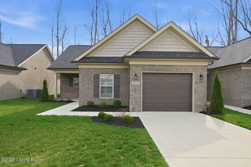 6513 Blum Farm Ct, Louisville, KY, 40291-2979 | Card Image