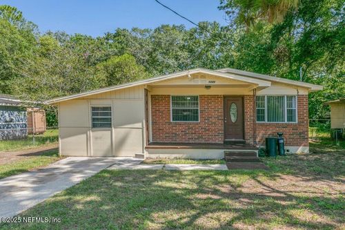 7323 Melvin Cir N, Jacksonville, FL, 32210-4735 | Card Image