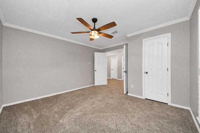 1410 Long View Dr, House other with 5 bedrooms, 4 bathrooms and 3 parking in Pearland TX | Image 6