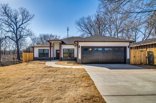 4610 3rd St, Greenville, TX, 75401-5926 | Card Image