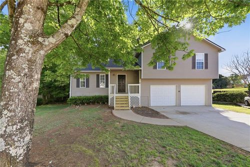 237 Winchester Dr, Villa Rica, GA, 30180-7421 | Card Image