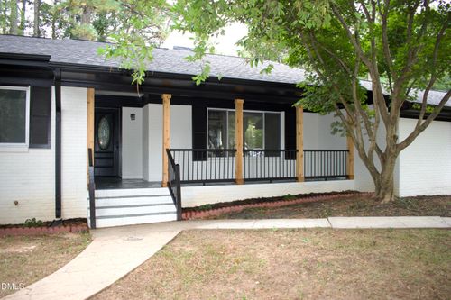 944 Athens Dr, Raleigh, NC, 27606-1575 | Card Image