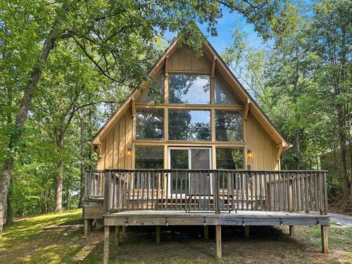 12 E Chimes Dr, Santa Claus, IN, 47579-6099 | Card Image