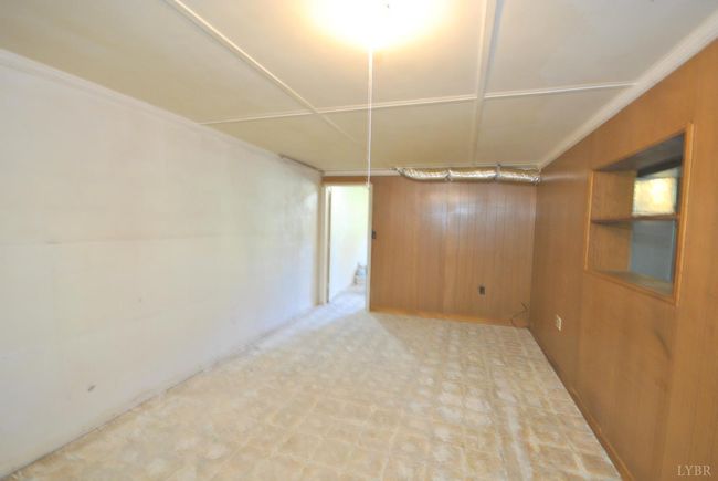 112 Half Moon Ln, House other with 3 bedrooms, 3 bathrooms and null parking in Rustburg VA | Image 38