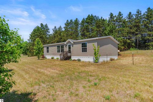 1949 N Lamb Rd, Interlochen, MI, 49643-8655 | Card Image