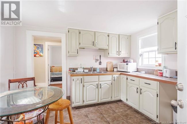 320 Smythe St, Home with 0 bedrooms, 0 bathrooms and null parking in Fredericton NB | Image 13