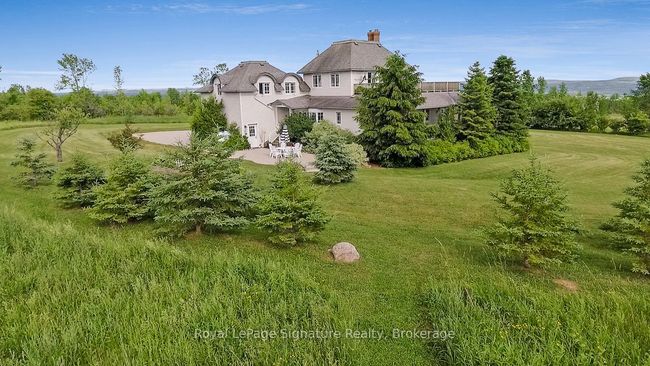 807035 25th Side Road, House other with 4 bedrooms, 3 bathrooms and 6 parking in Grey Highlands ON | Image 6