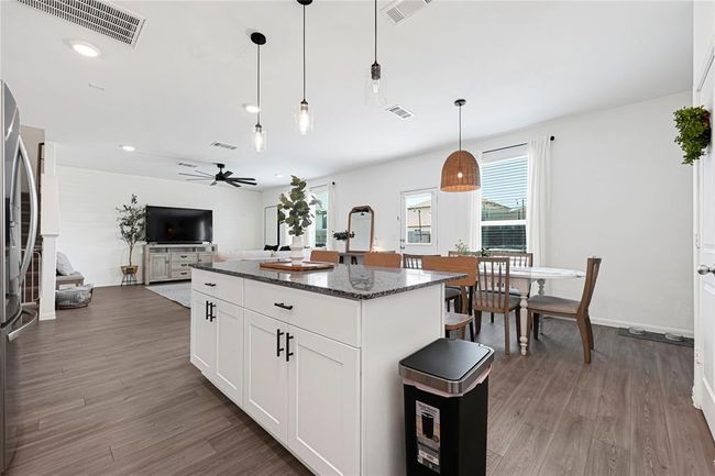 17723 Seed Drill Ln, House other with 3 bedrooms, 3 bathrooms and 2 parking in Hockley TX | Image 9