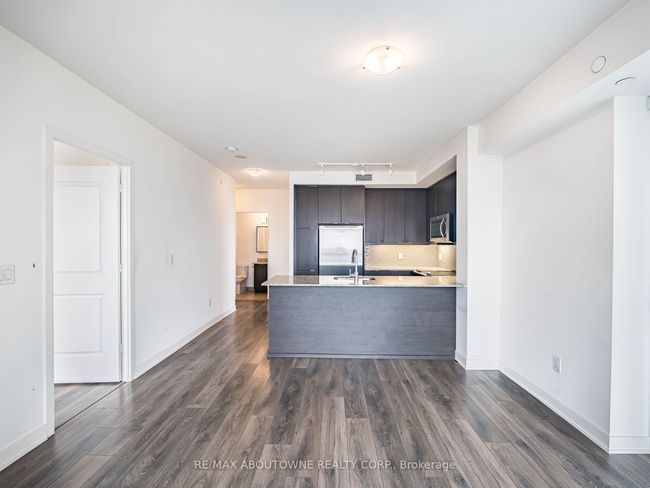 704 - 4633 Glen Erin Dr, Condo with 2 bedrooms, 2 bathrooms and null parking in Mississauga ON | Image 11