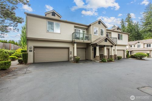 4468 248th Ln Se, Sammamish, WA, 98029-6400 | Card Image