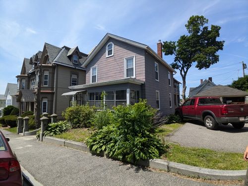 18 Bowdoin St, Worcester, MA, 01609-2678 | Card Image
