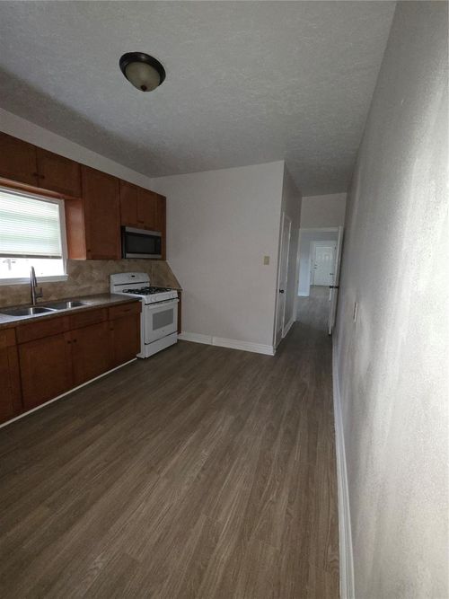 apt-a-7902 Hudson St, Houston, TX, 77012-1653 | Card Image