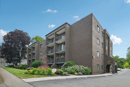apt-36-43 Pomeworth St, Stoneham, MA, 02180-1276 | Card Image