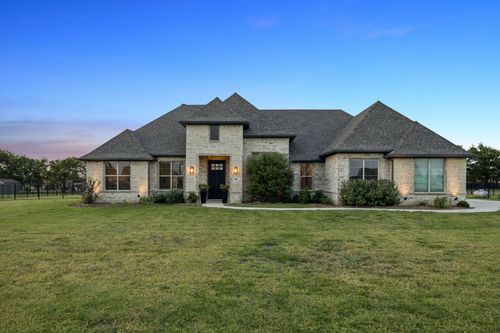 330 Waterview Dr, Gunter, TX, 75058-3147 | Card Image