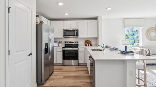 6548 Sw 82 Nd Loop, Townhouse with 3 bedrooms, 3 bathrooms and null parking in OCALA FL | Image 4