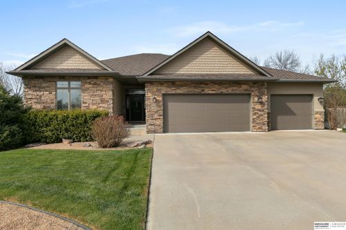 3940 Leesburg St, Lincoln, NE, 68516-5432 | Card Image