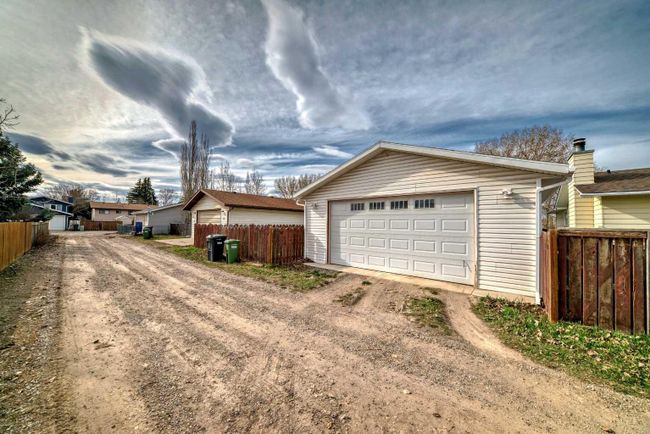 72 Parkwood Crescent, Home with 4 bedrooms, 2 bathrooms and 2 parking in Strathmore AB | Image 32