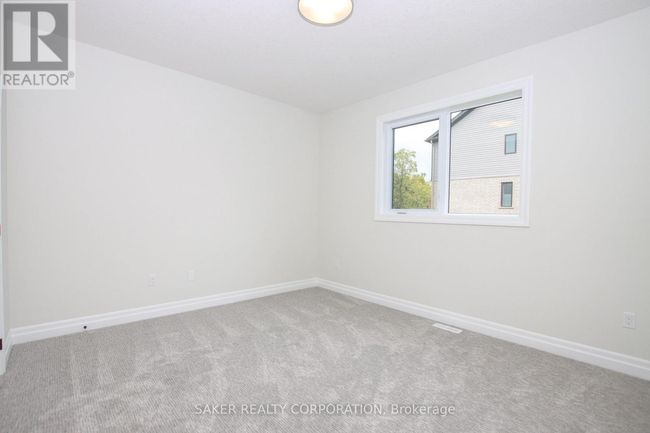 532 Regent St, House other with 4 bedrooms, 2 bathrooms and 4 parking in Mount Brydges ON | Image 12