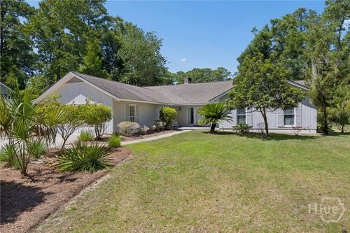 1 Brooks Ln, Savannah, GA, 31411-1379 | Card Image