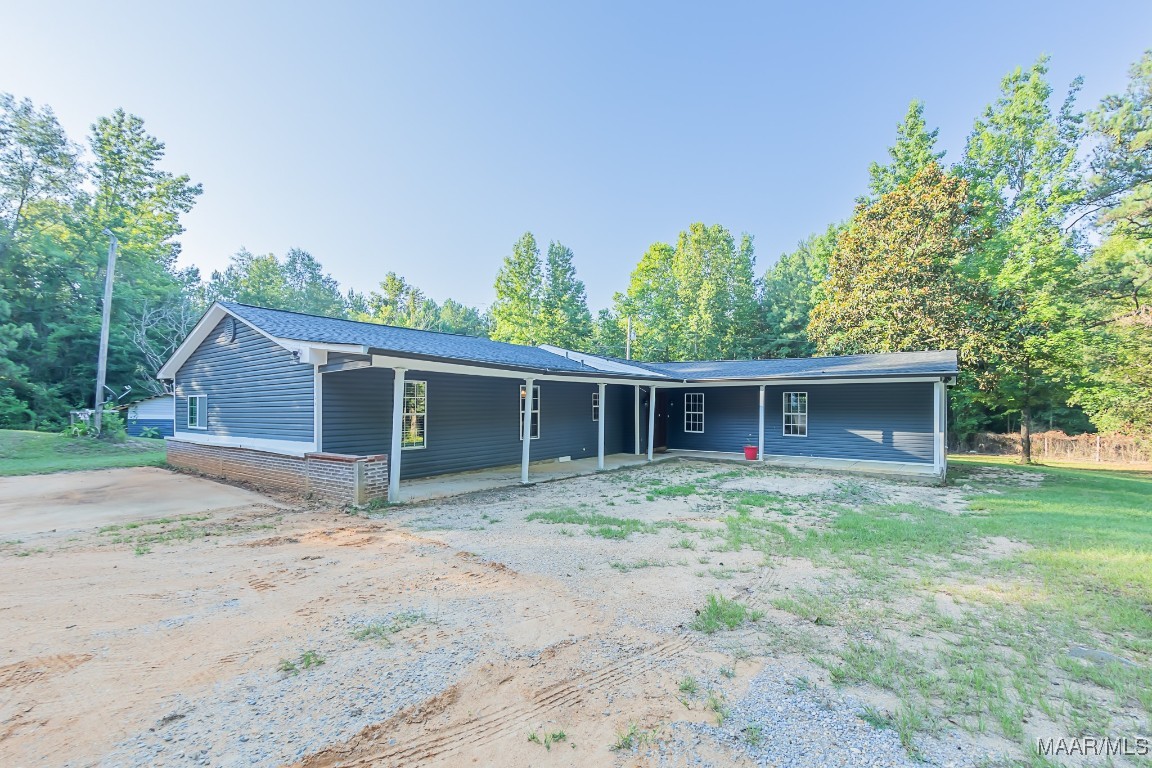 Willis Dr, Prattville, AL 36067