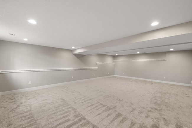 8479 Lakeshore Dr, Home with 3 bedrooms, 2 bathrooms and null parking in Dexter IA | Image 27