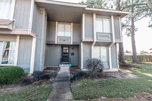 113 Stoneridge Dr, Warner Robins, GA, 31088-8204 | Card Image