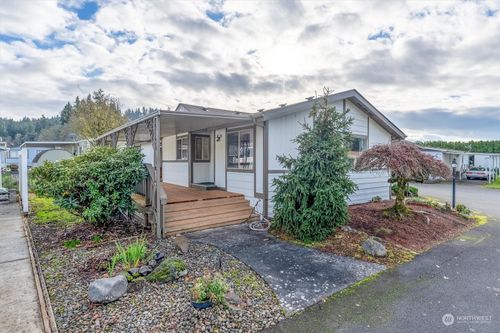 2402 Nightingale Lane, Kelso, WA, 98626 | Card Image